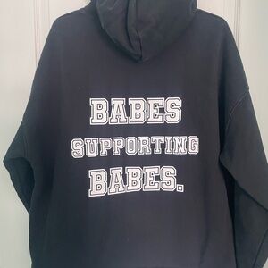 M/L Black Oversized Hoodie with 'Babes Supporting Babes' Print